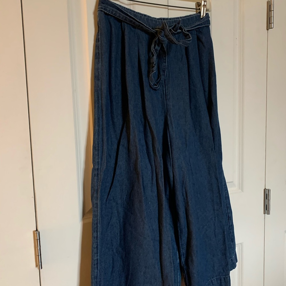Wide Leg Pull On Jeans